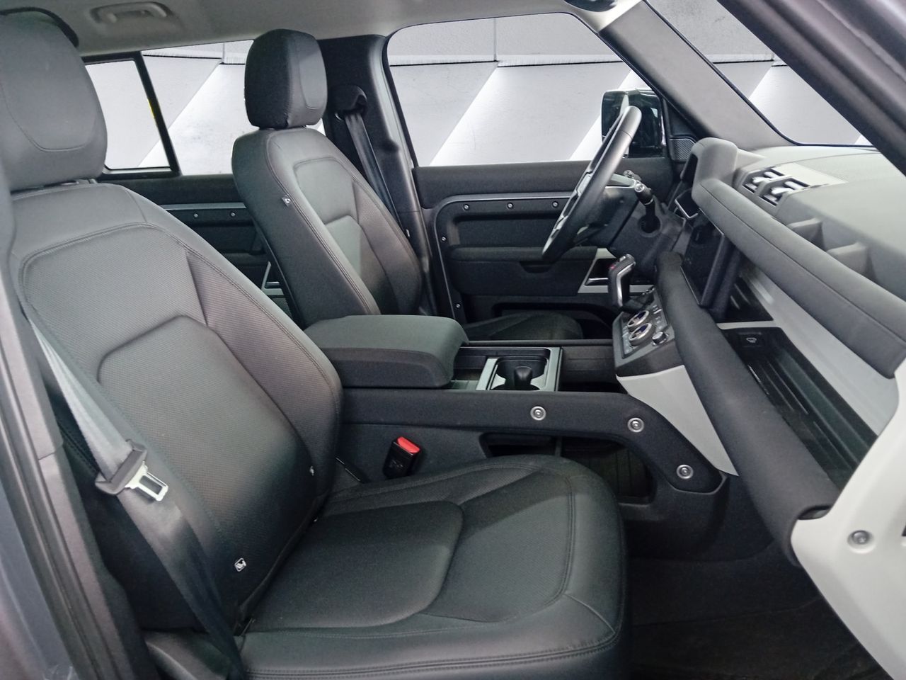 Foto Land-Rover Defender 14