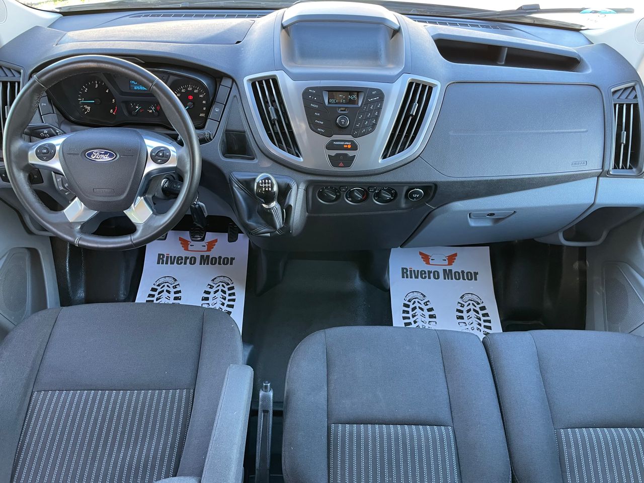 Foto Ford Transit 8