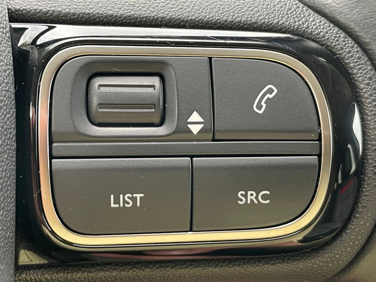 Foto Citroën C5 Aircross 34
