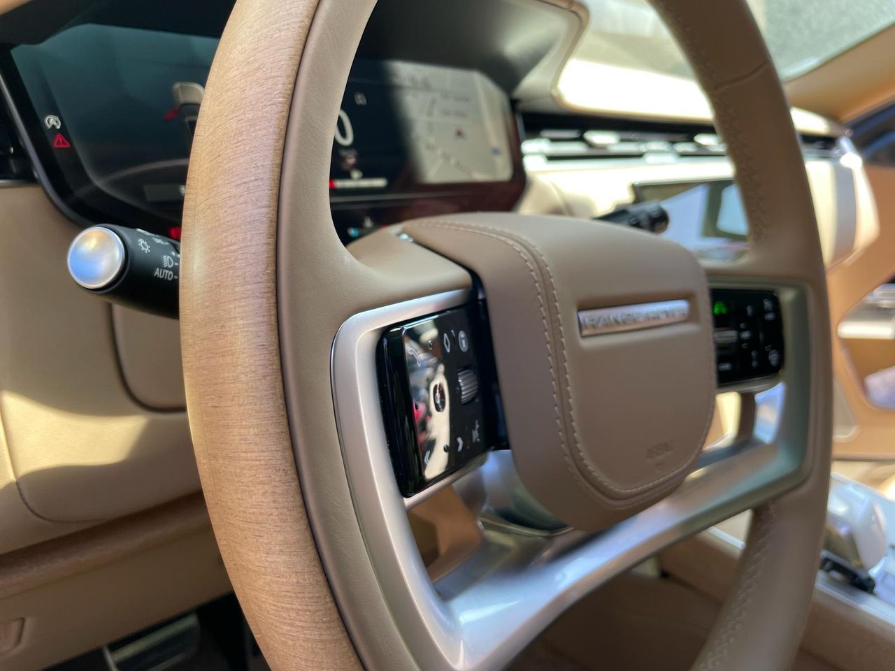 Foto Land-Rover Range Rover 23