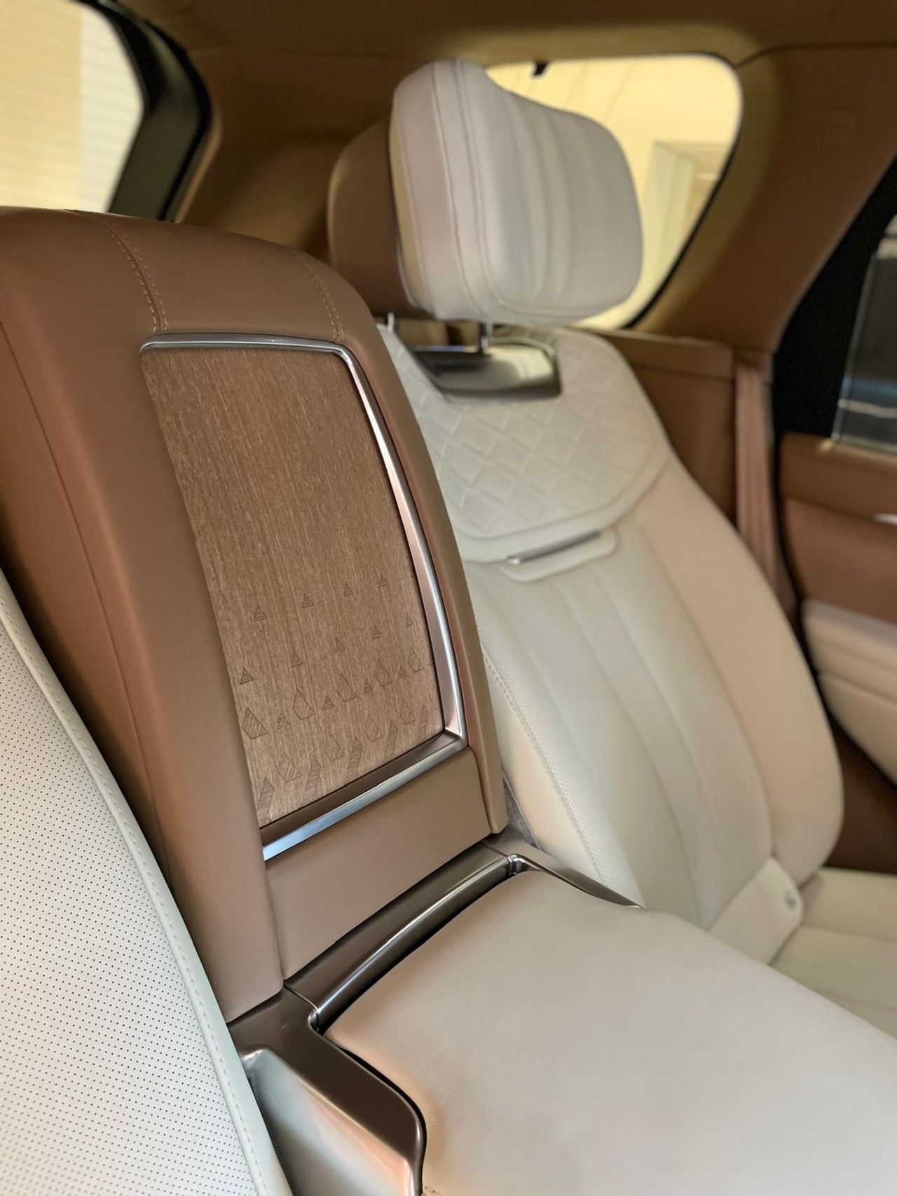 Foto Land-Rover Range Rover 28
