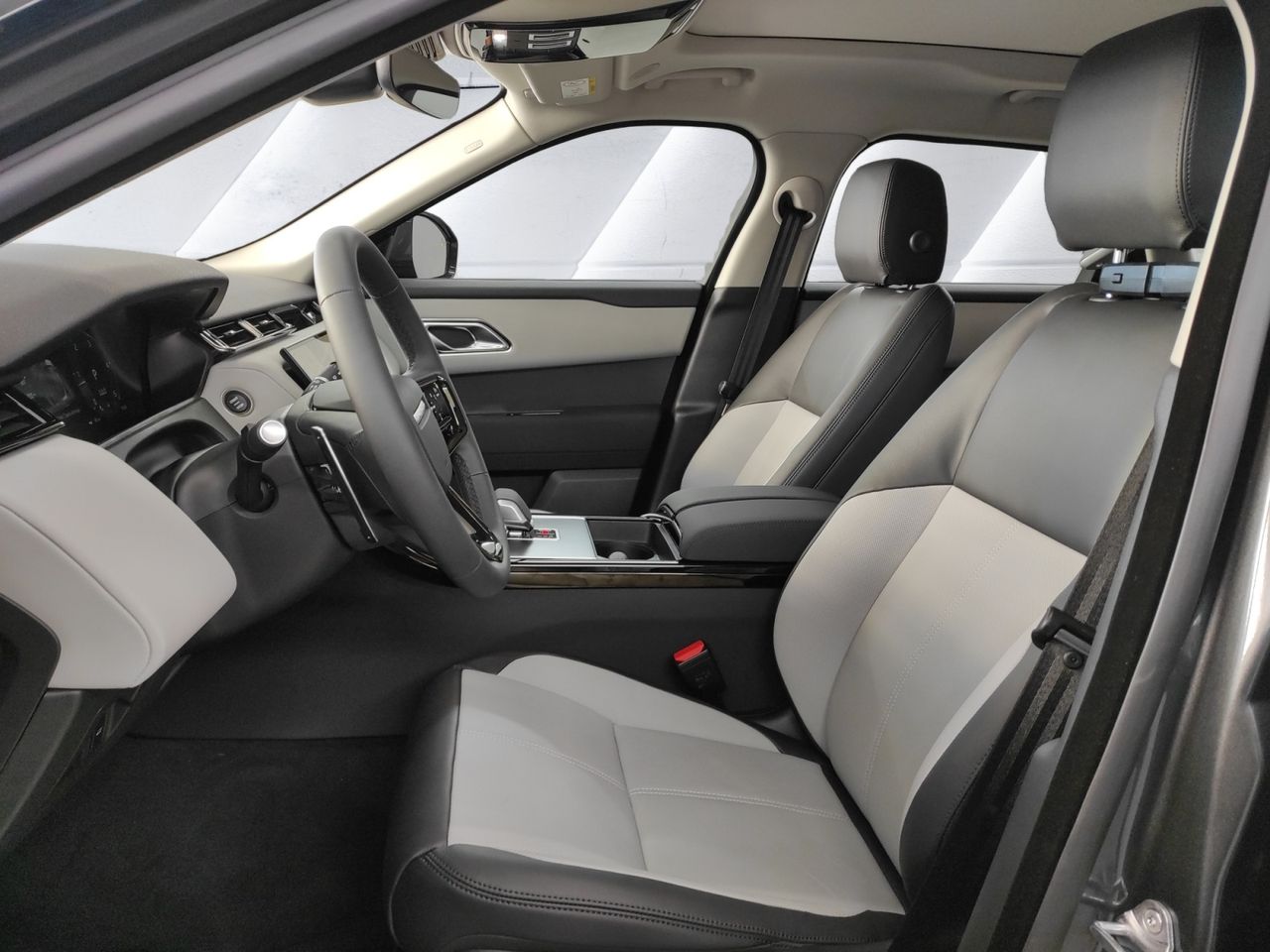 Foto Land-Rover Range Rover Velar 13