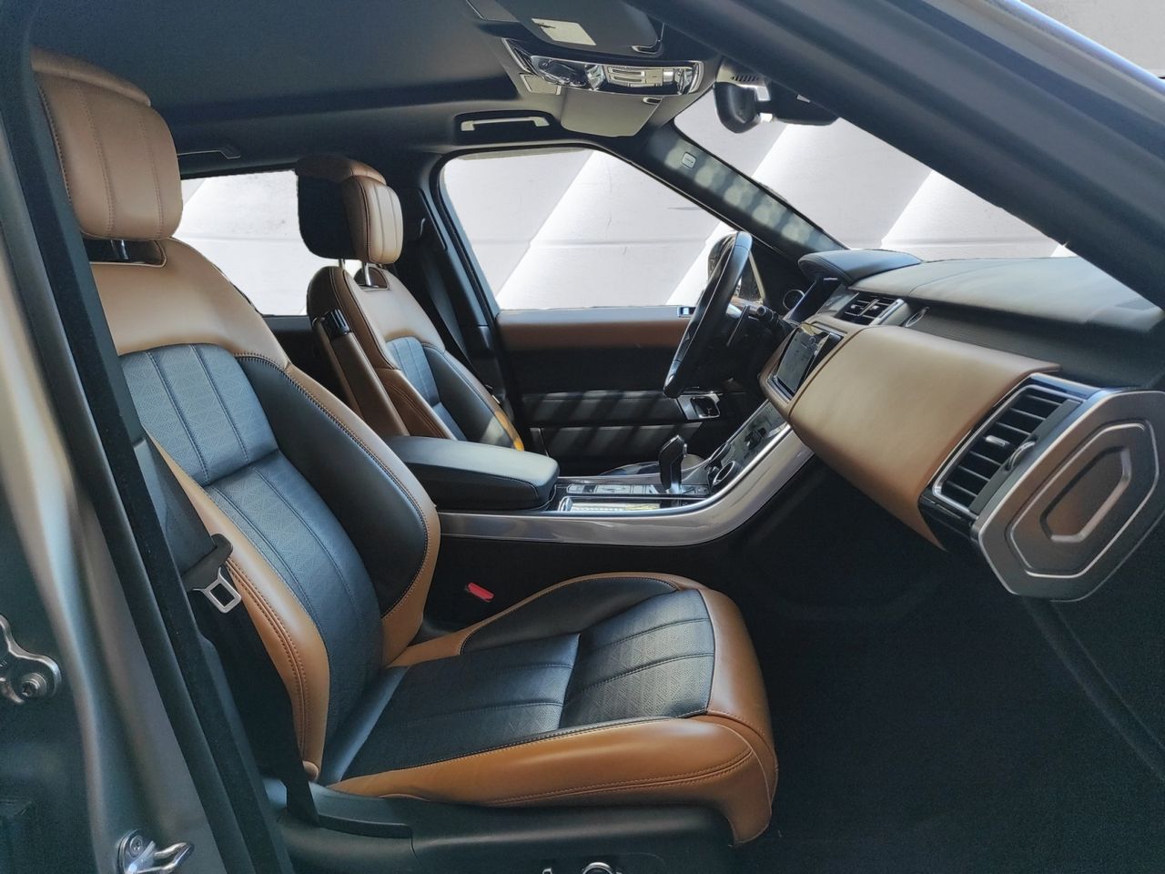 Foto Land-Rover Range Rover Sport 14
