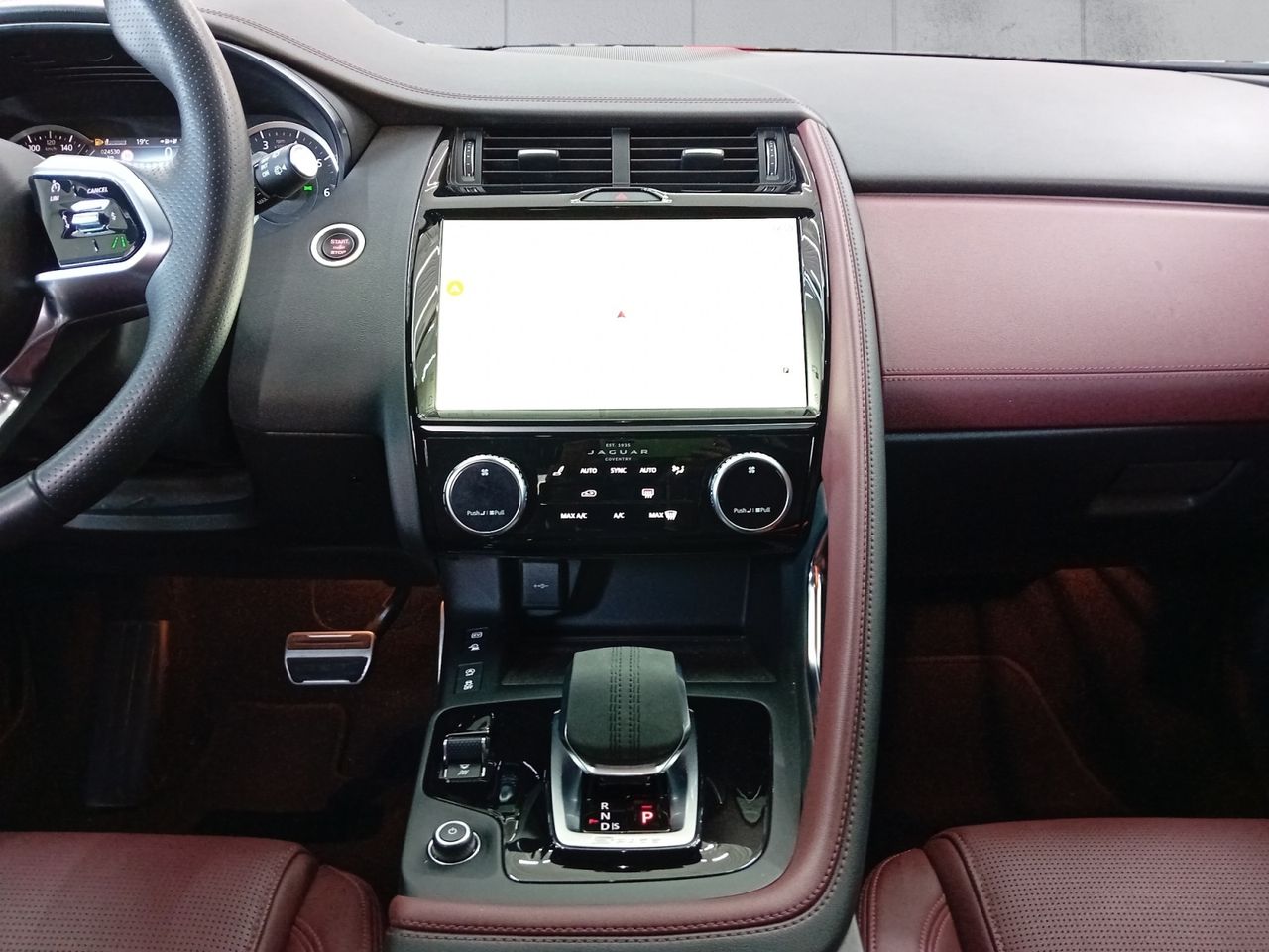 Foto Jaguar E-Pace 11
