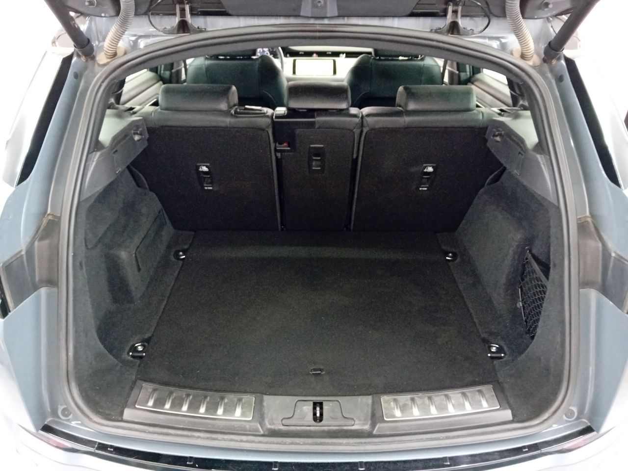 Foto Land-Rover Range Rover Evoque 16