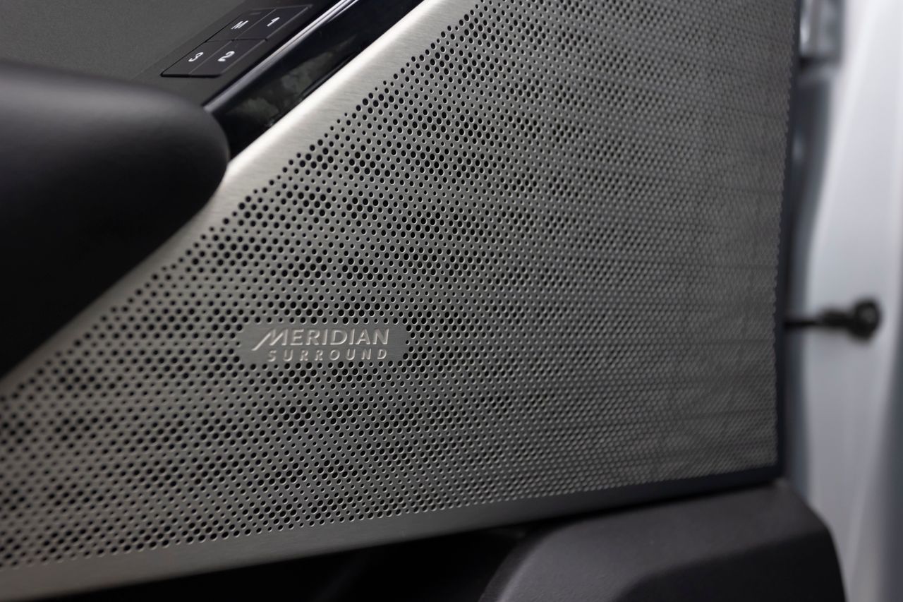Foto Land-Rover Range Rover Velar 27
