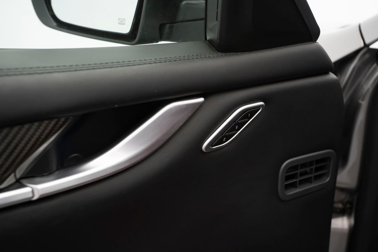 Foto Maserati Ghibli 8