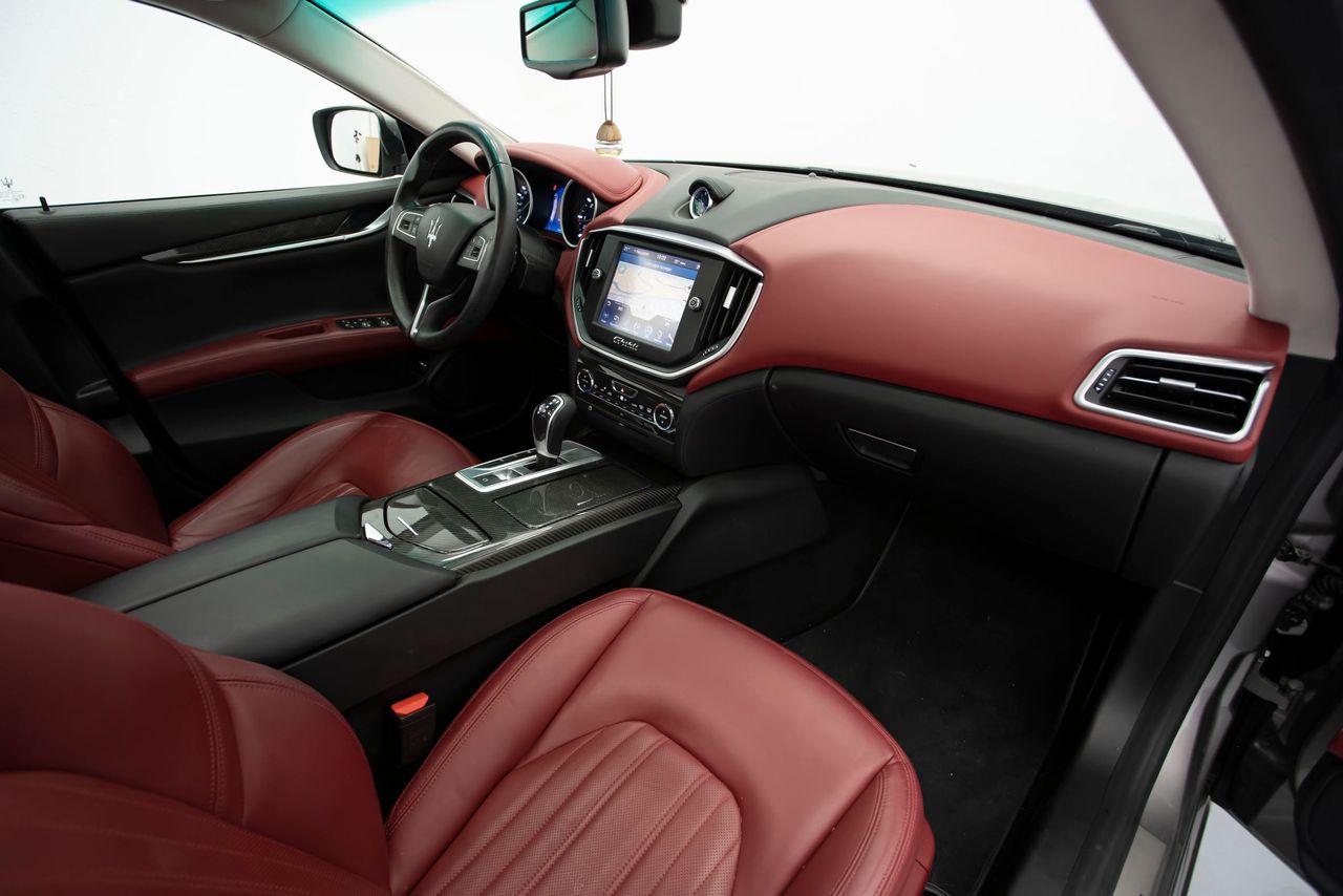 Foto Maserati Ghibli 30