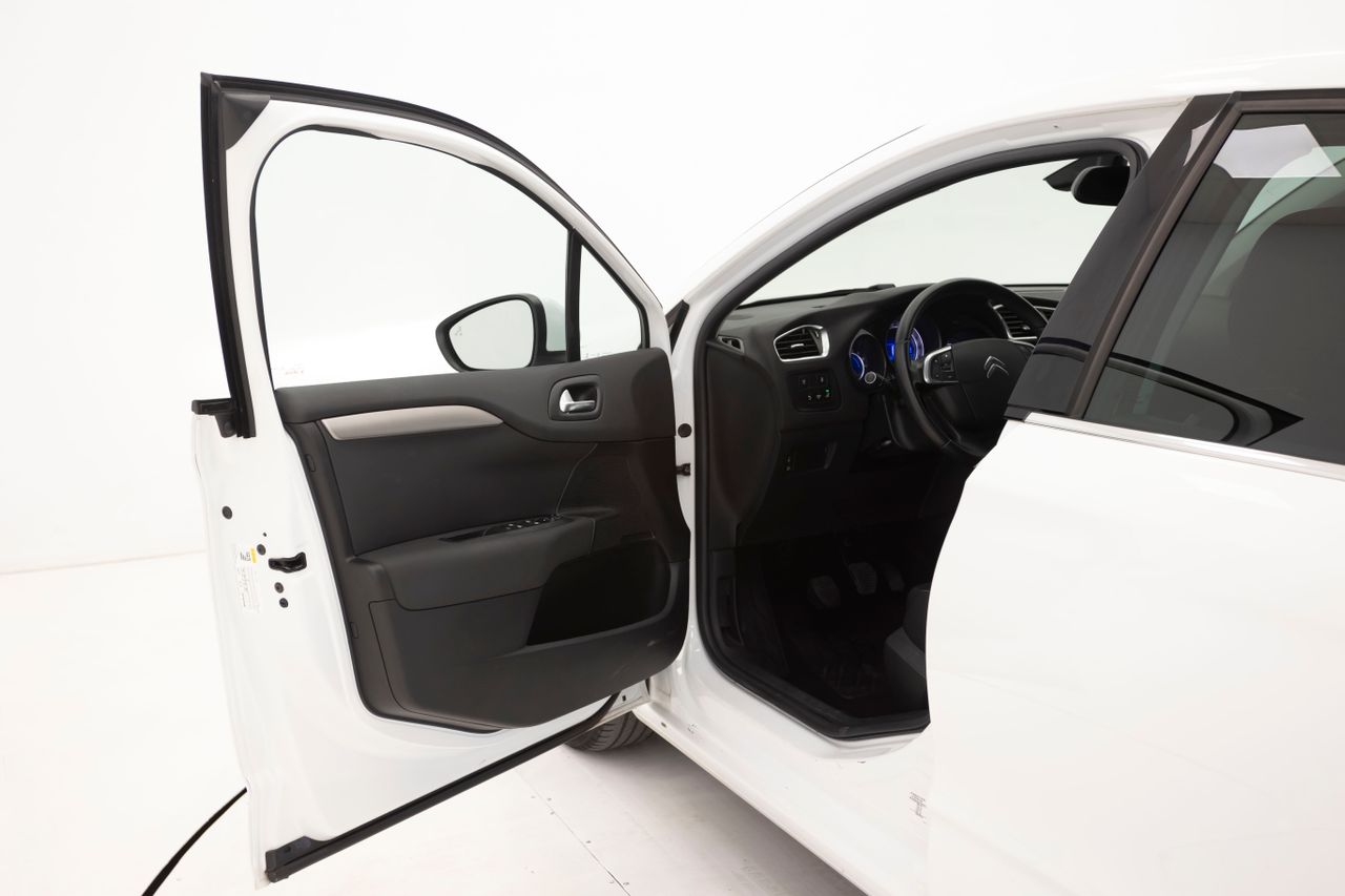 Foto Citroën C4 23