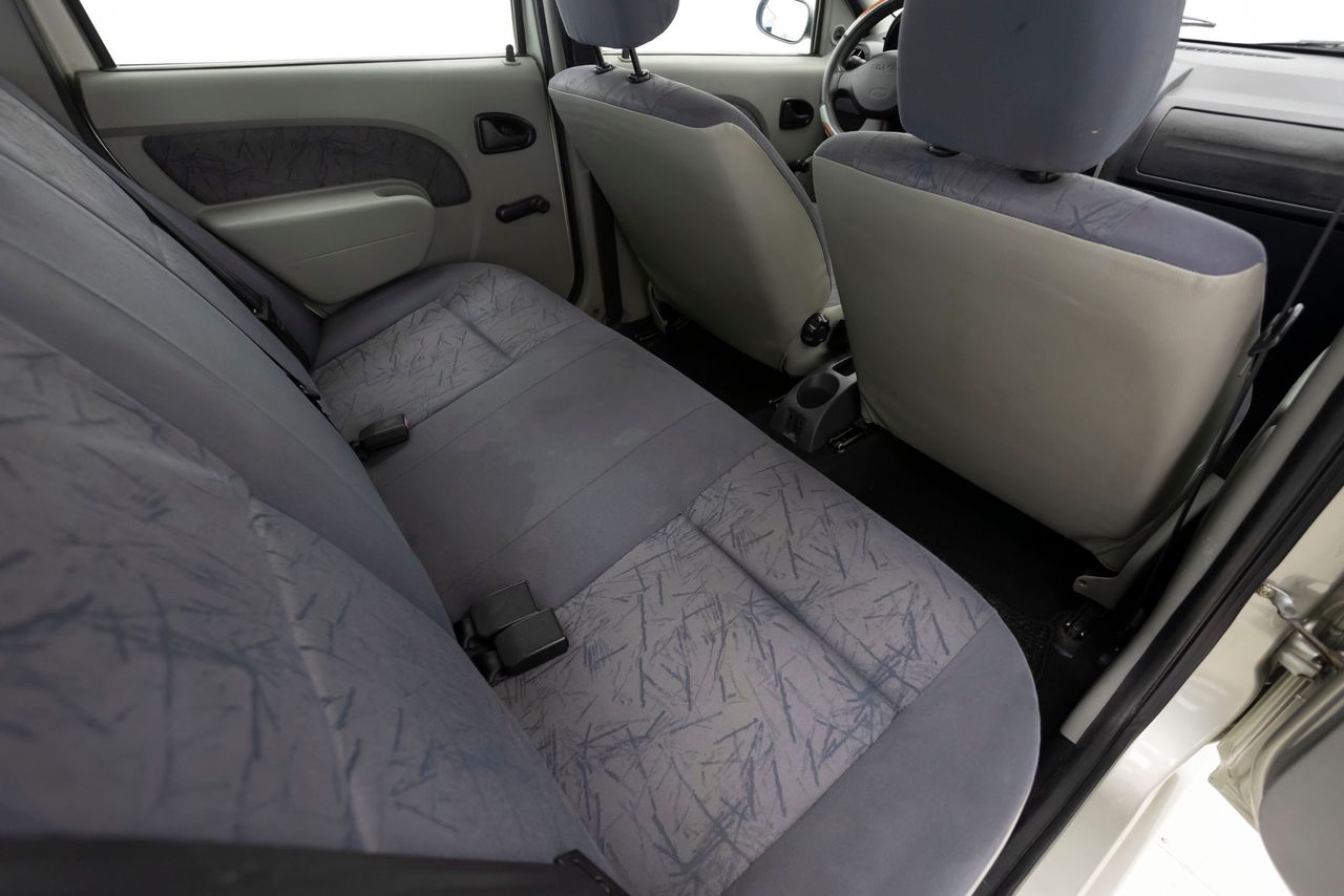 Foto Dacia Logan 13