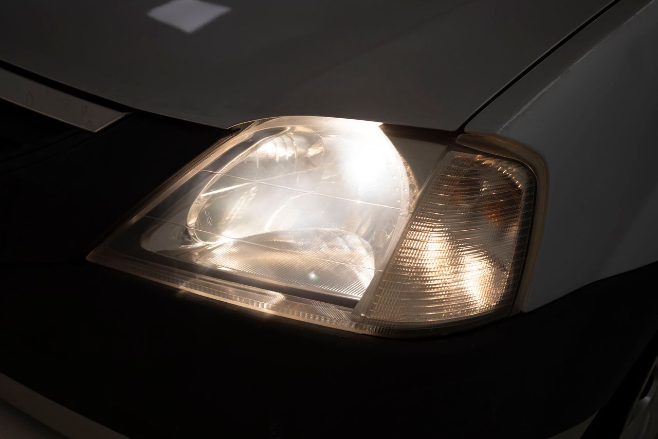 Foto Dacia Logan 25