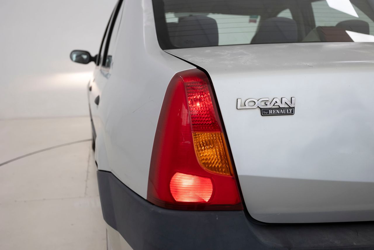 Foto Dacia Logan 27