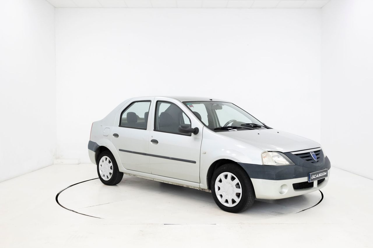 Foto Dacia Logan 32