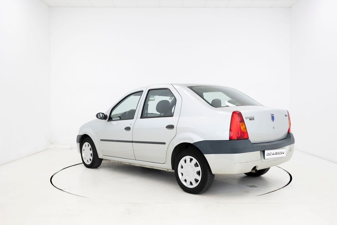 Foto Dacia Logan 33