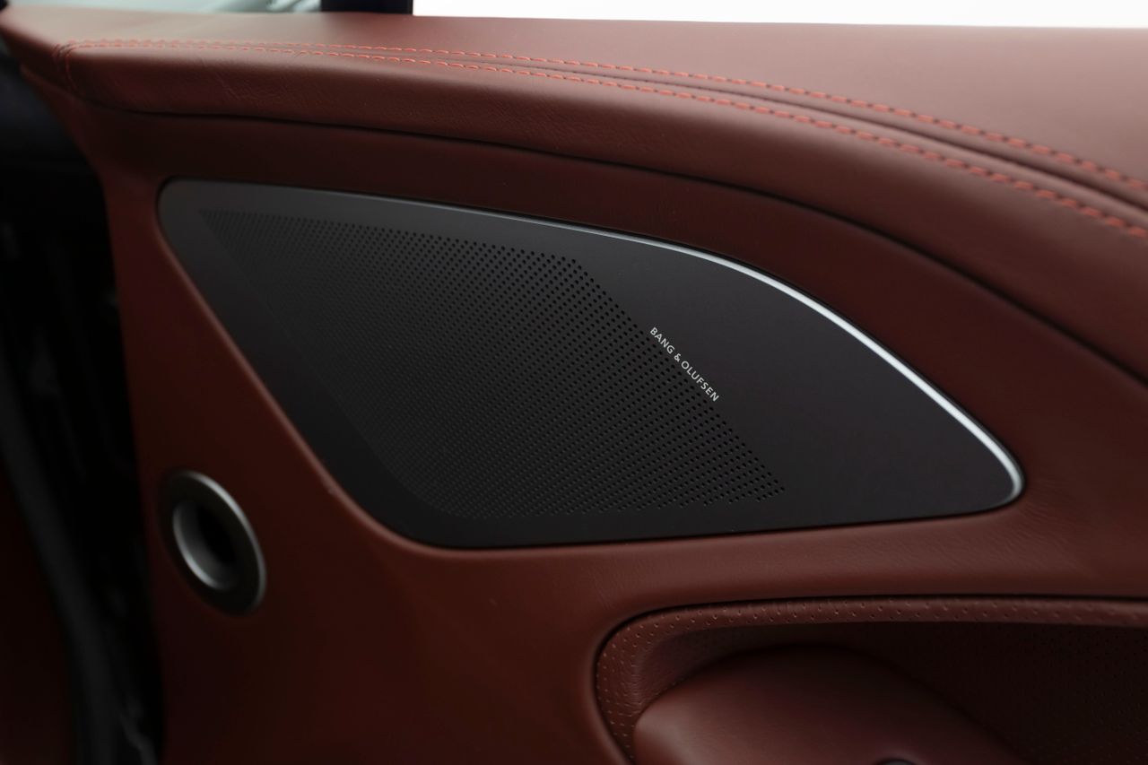 Foto Aston martin Vanquish 17