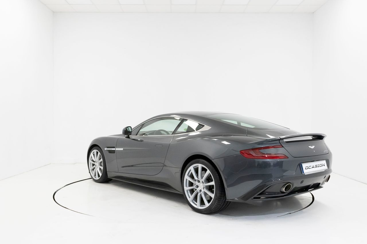 Foto Aston martin Vanquish 52