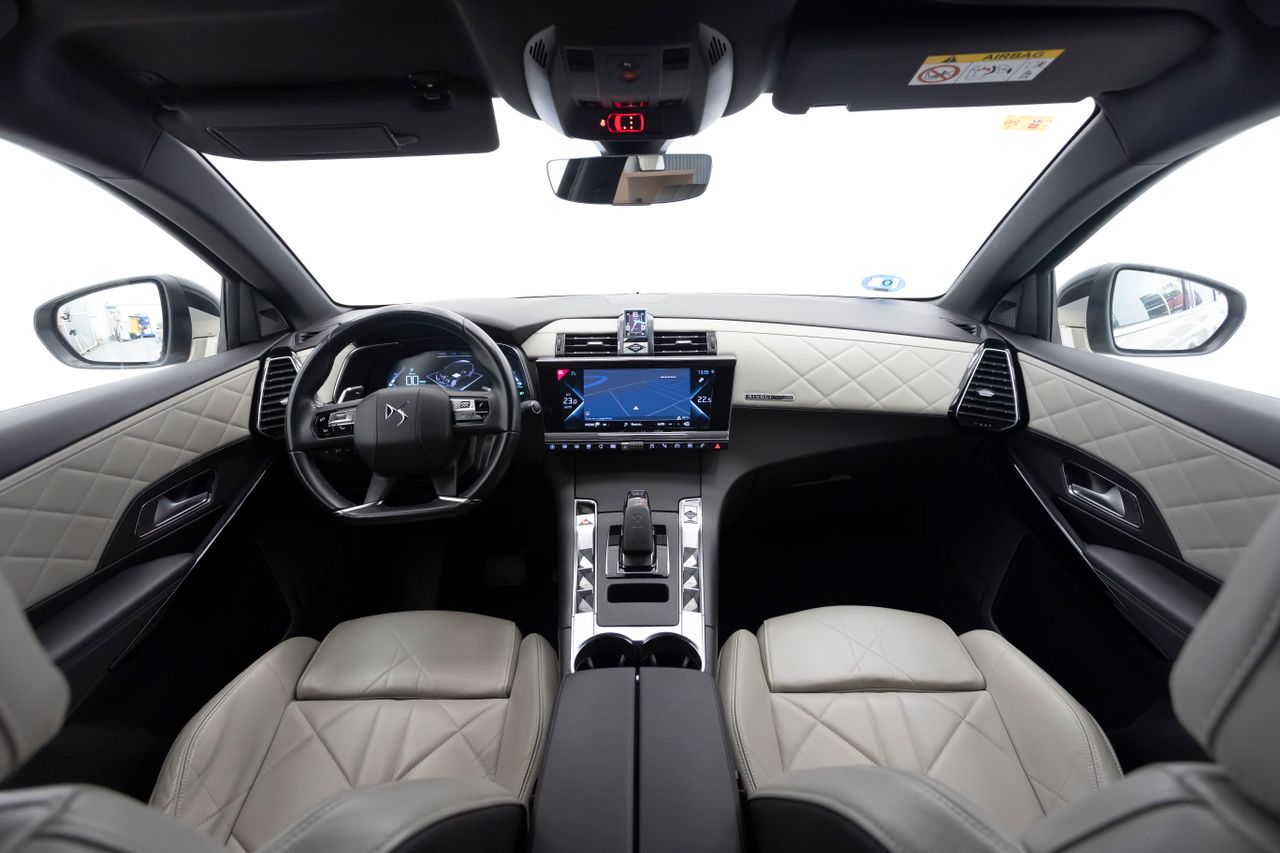 Foto DS Automobiles DS 7 3