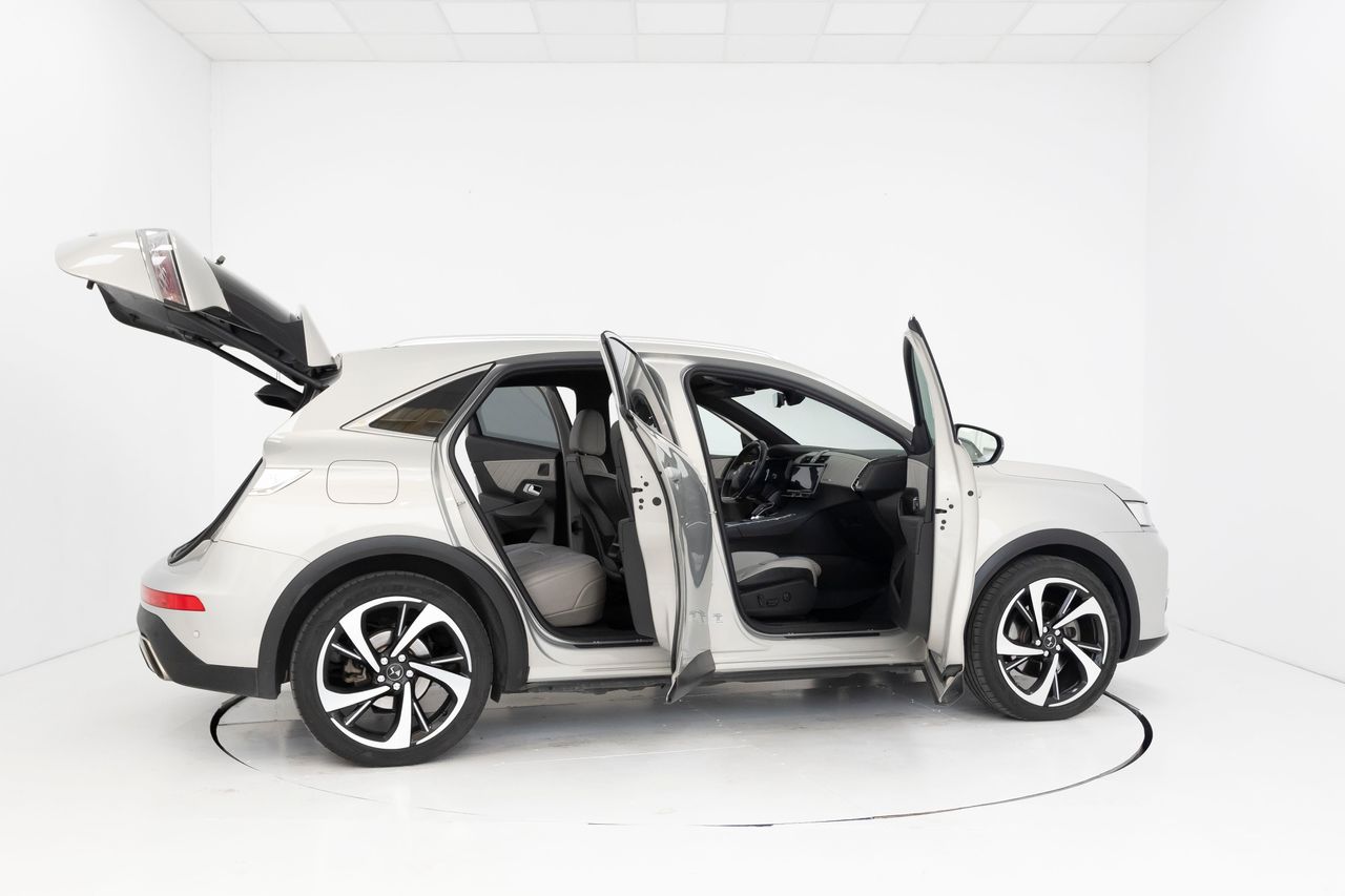 Foto DS Automobiles DS 7 11
