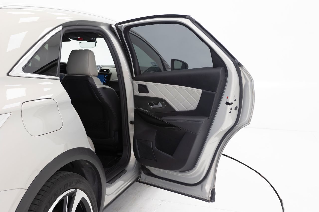 Foto DS Automobiles DS 7 12