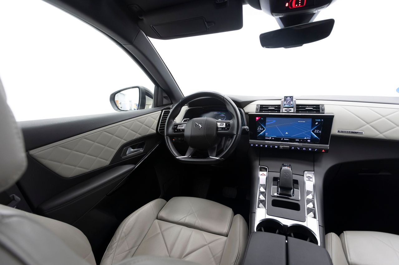 Foto DS Automobiles DS 7 16