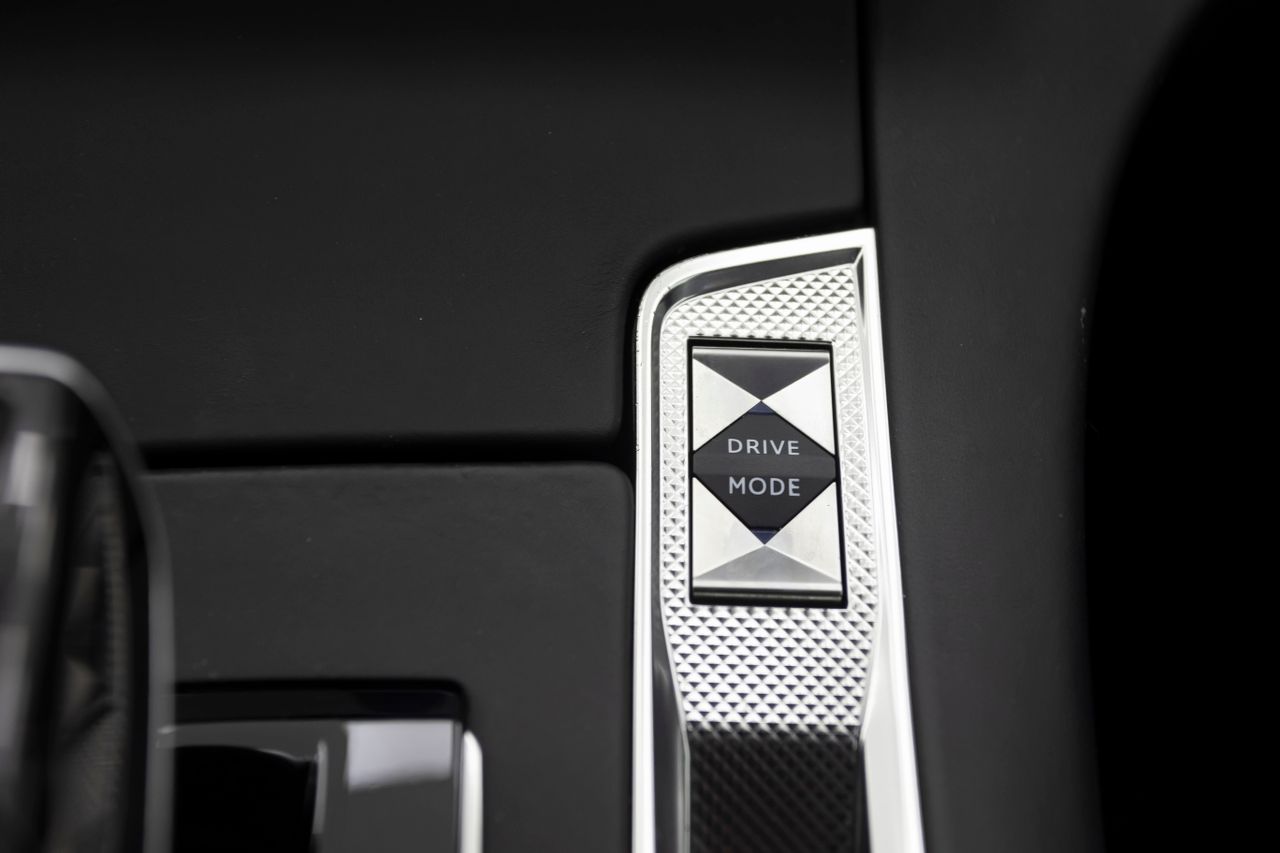 Foto DS Automobiles DS 7 19