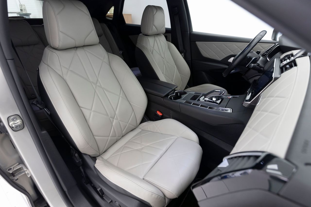 Foto DS Automobiles DS 7 24