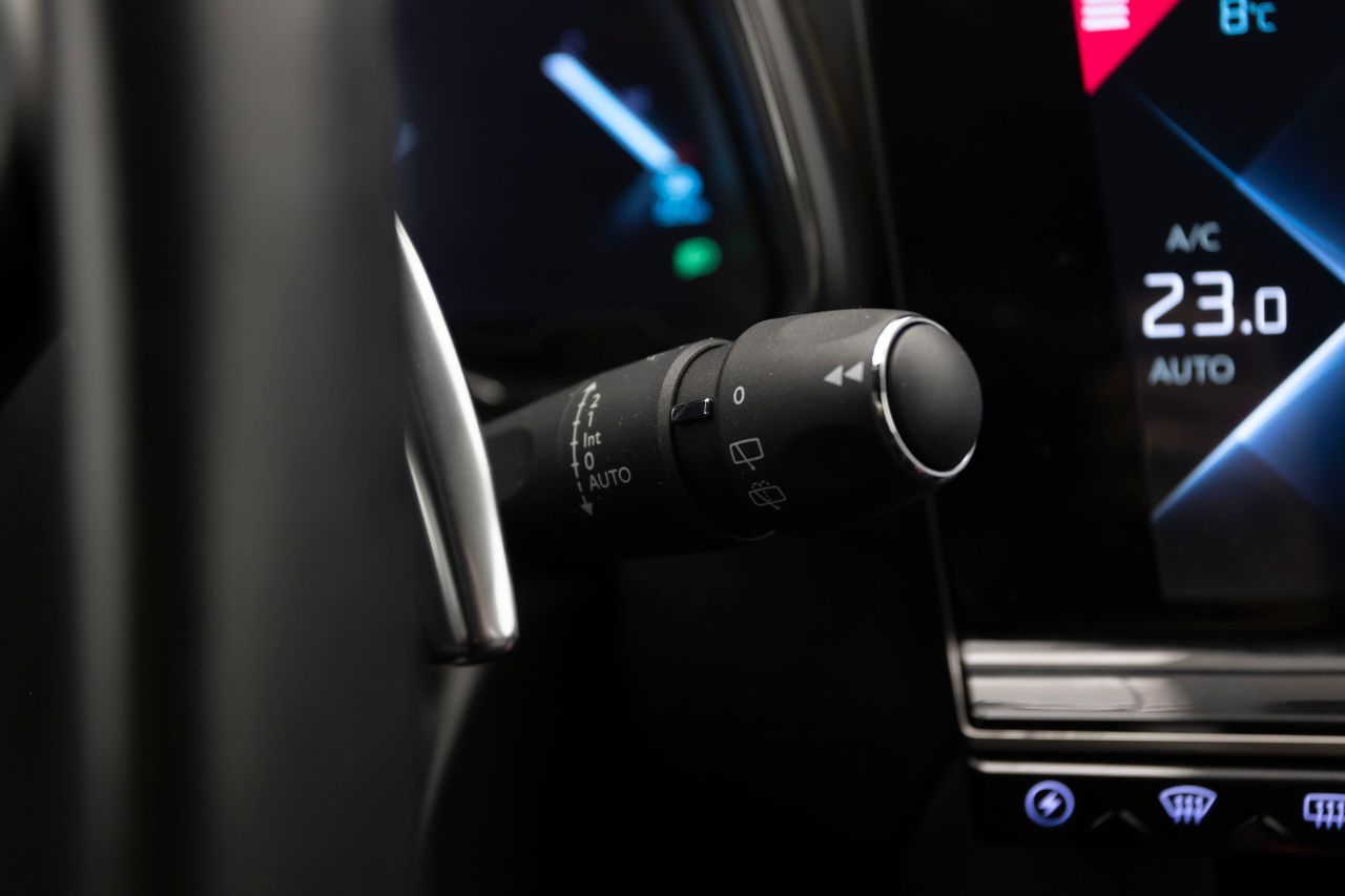 Foto DS Automobiles DS 7 34