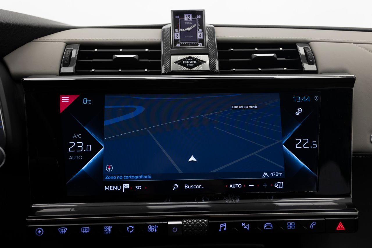 Foto DS Automobiles DS 7 39