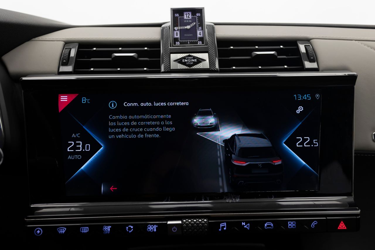 Foto DS Automobiles DS 7 44