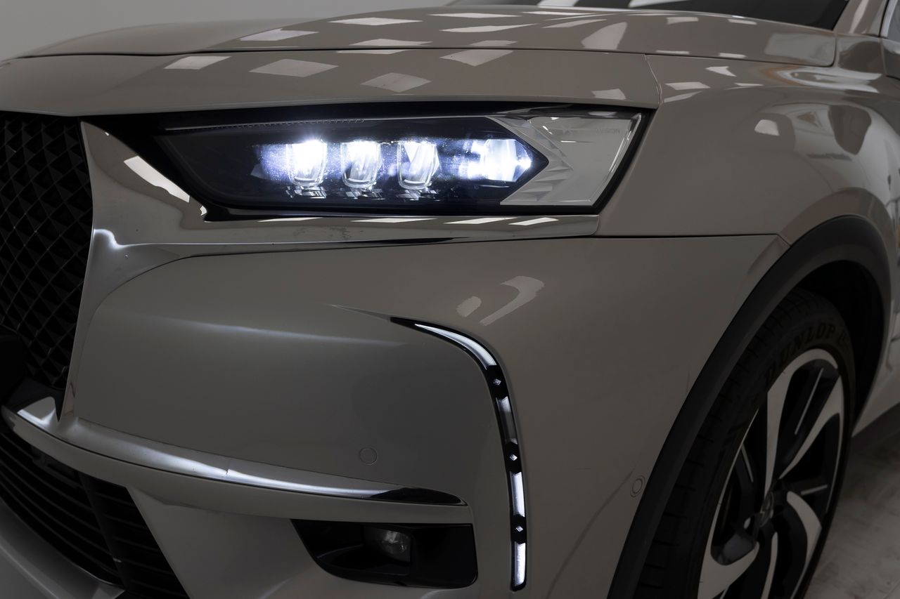Foto DS Automobiles DS 7 57