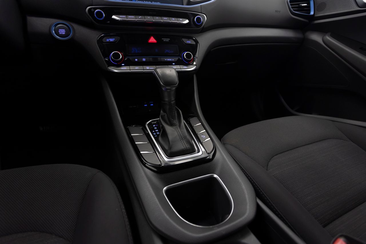 Foto Hyundai IONIQ 19