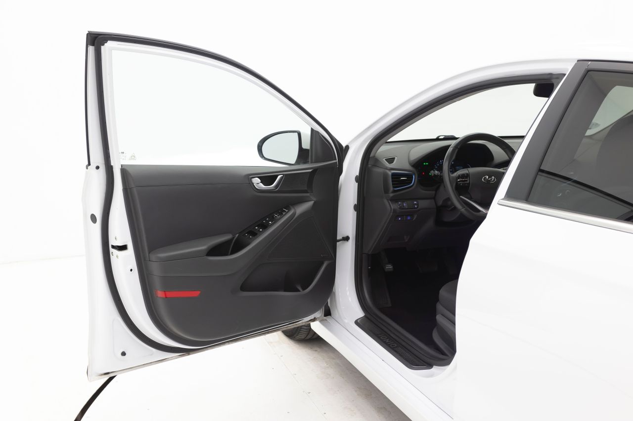 Foto Hyundai IONIQ 28