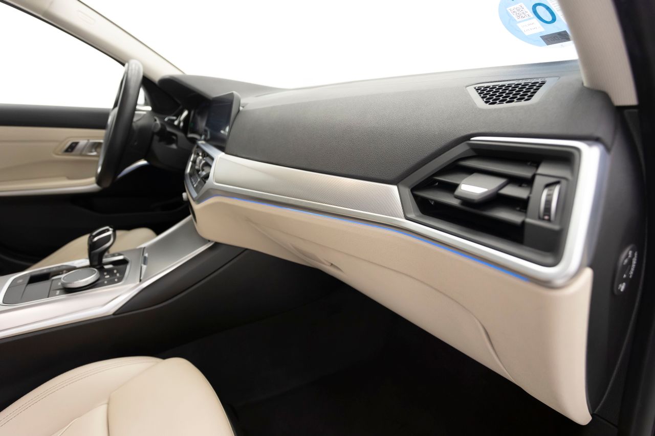 Foto BMW Serie 3 8