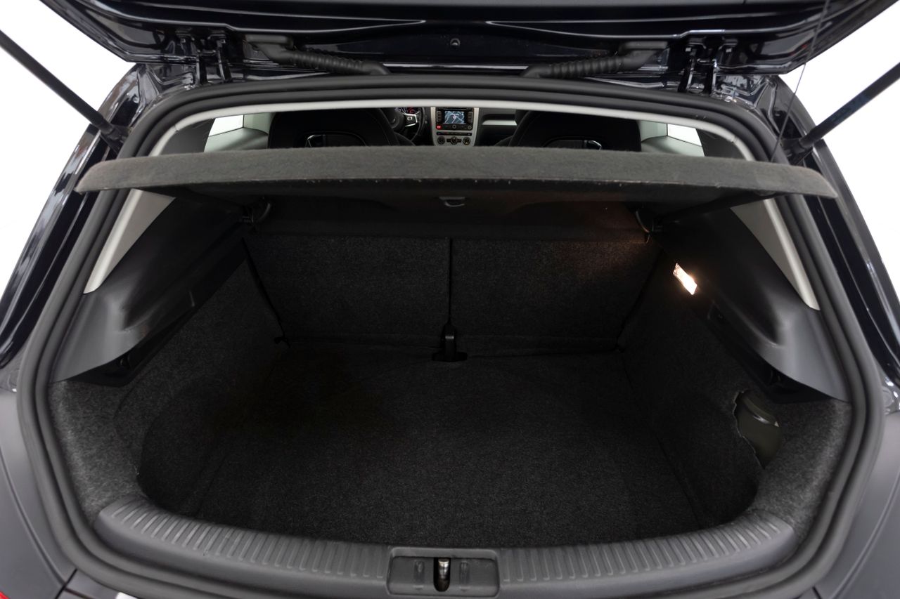 Foto Volkswagen Scirocco 10