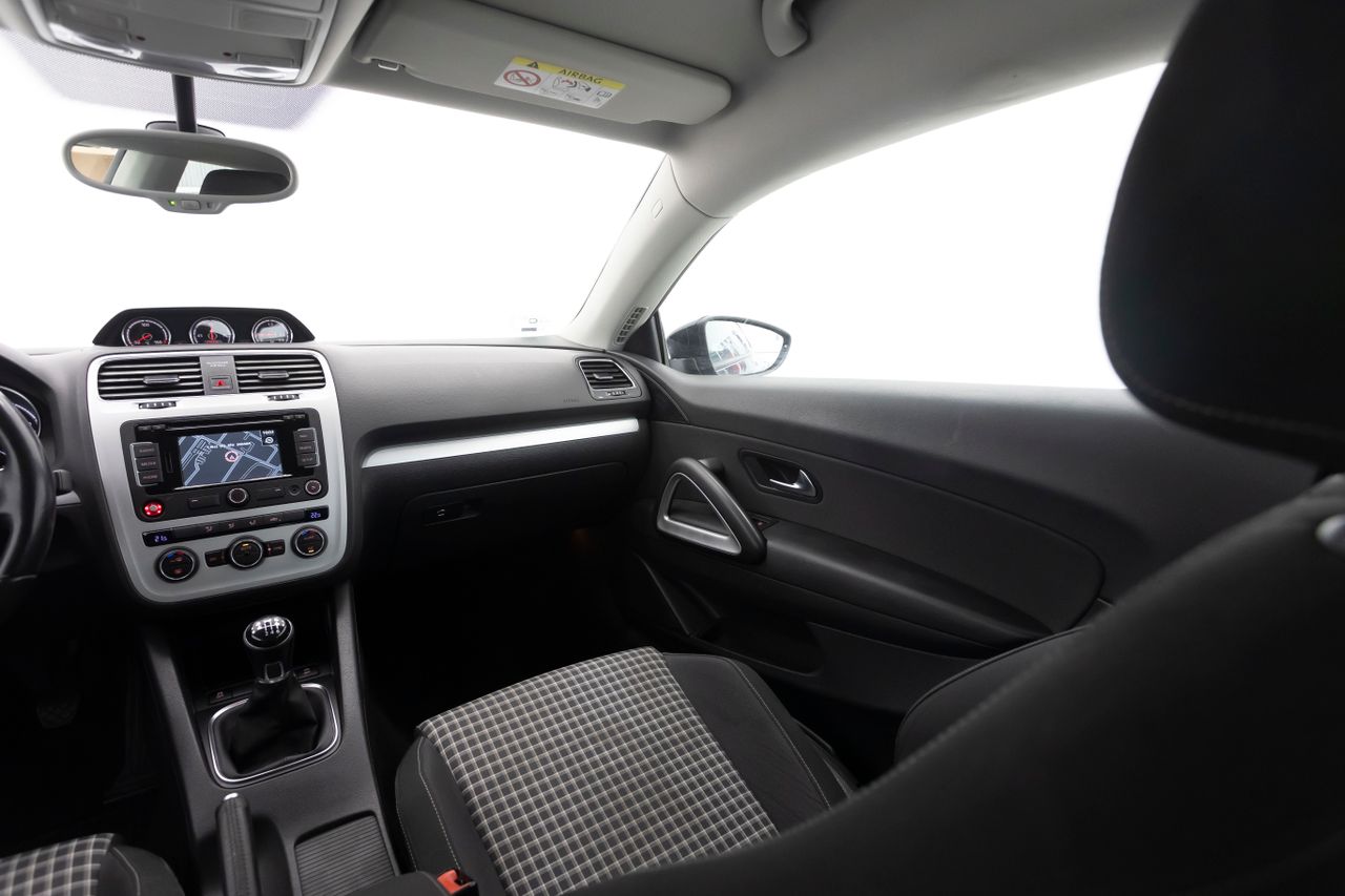 Foto Volkswagen Scirocco 14