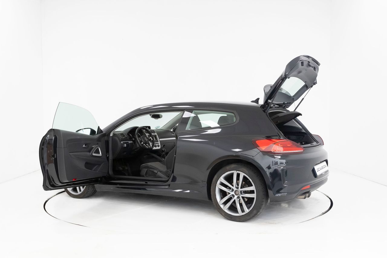 Foto Volkswagen Scirocco 18