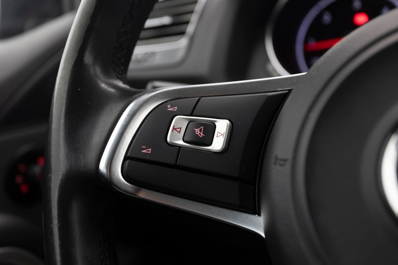 Foto Volkswagen Scirocco 24