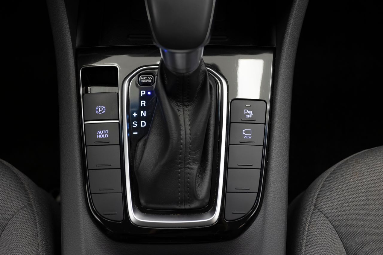 Foto Hyundai IONIQ 19