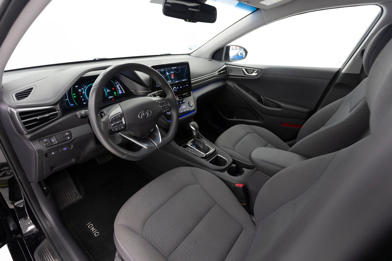 Foto Hyundai IONIQ 31