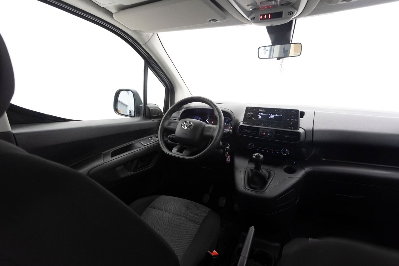 Foto Toyota Proace 12
