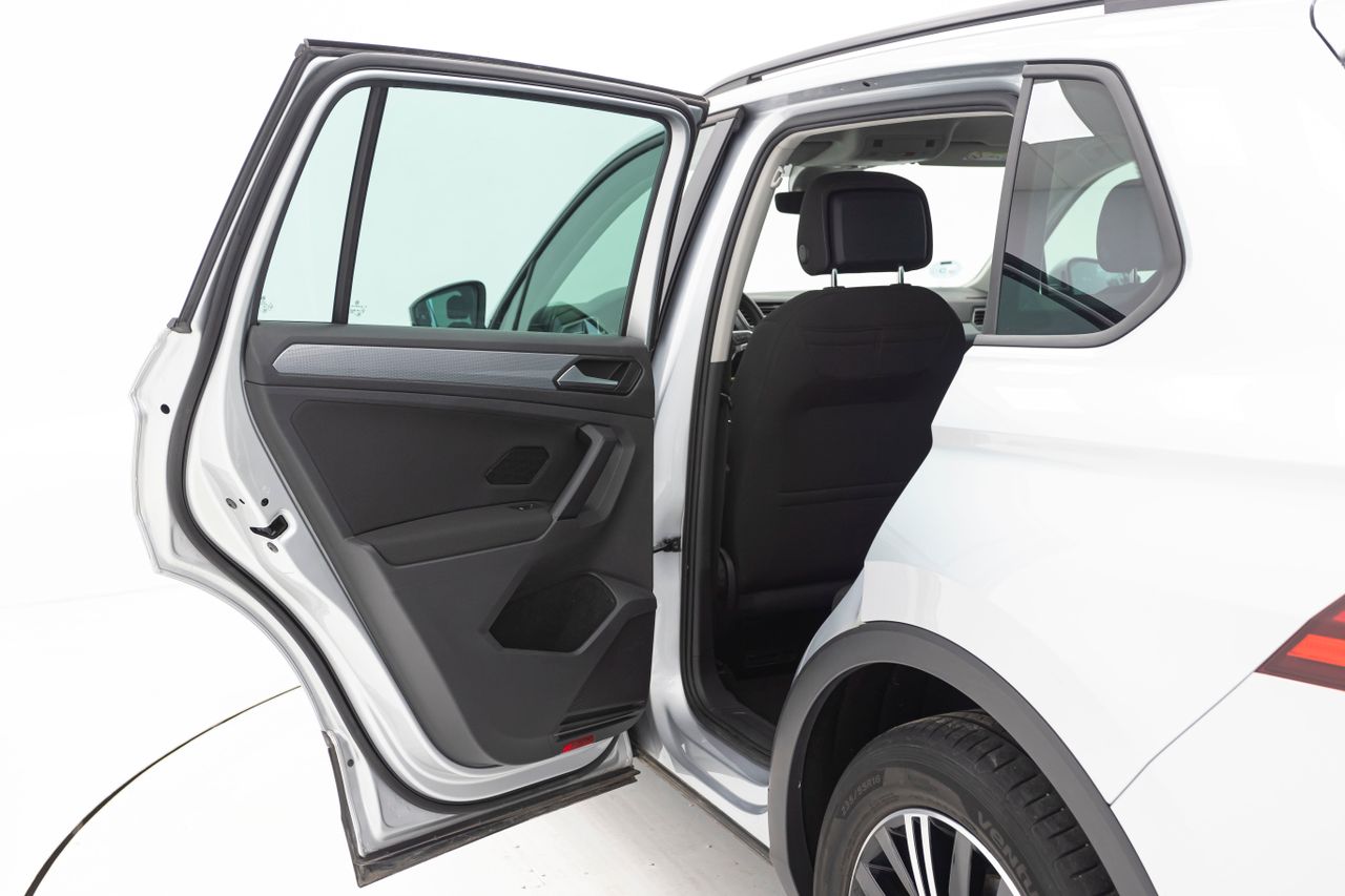 Foto Volkswagen Tiguan 12