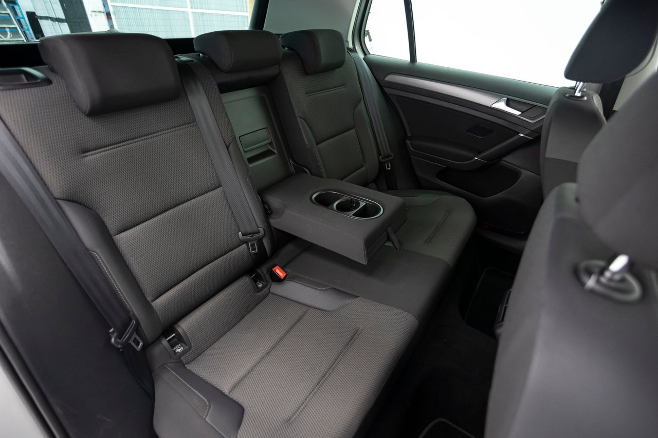 Foto Volkswagen Golf 15