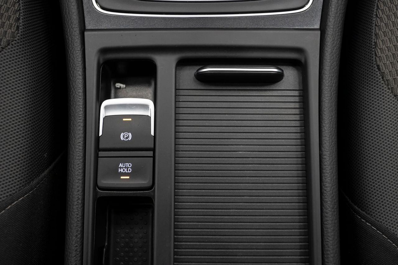 Foto Volkswagen Golf 18