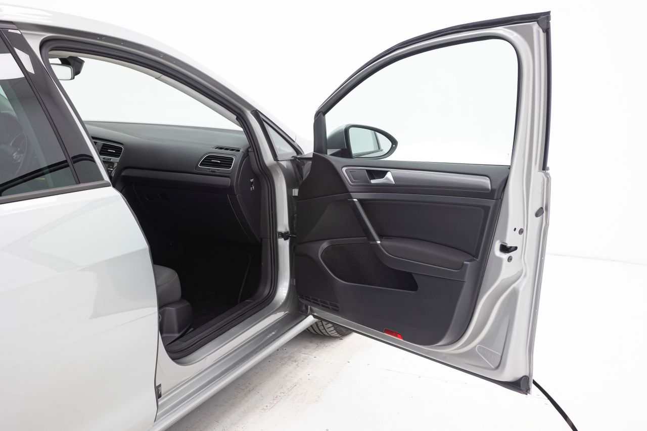Foto Volkswagen Golf 20
