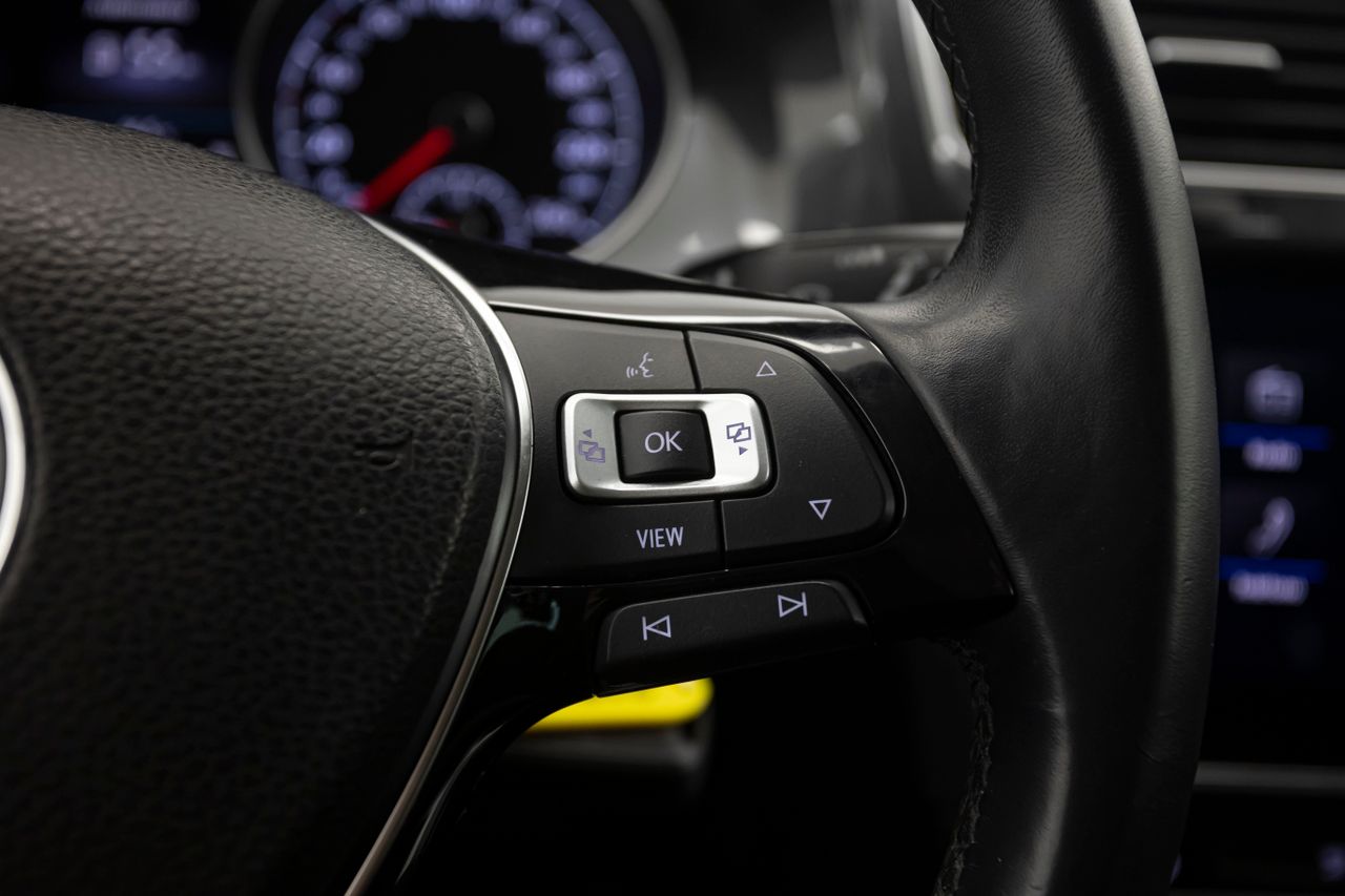 Foto Volkswagen Golf 30