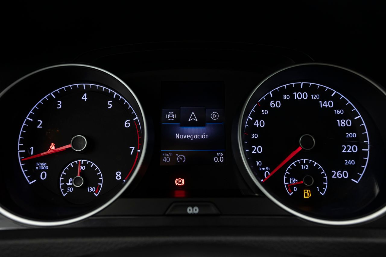 Foto Volkswagen Golf 34