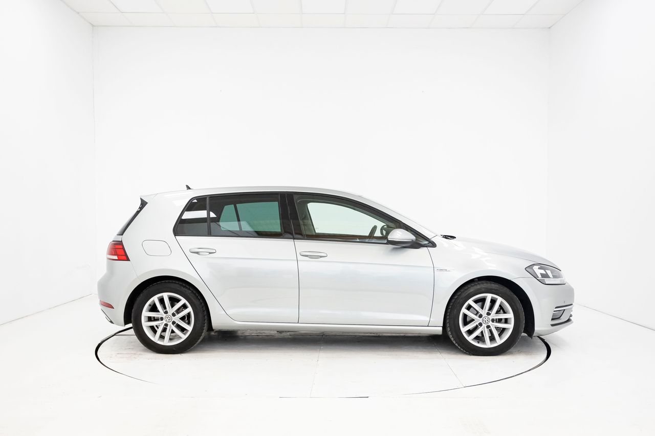 Foto Volkswagen Golf 50