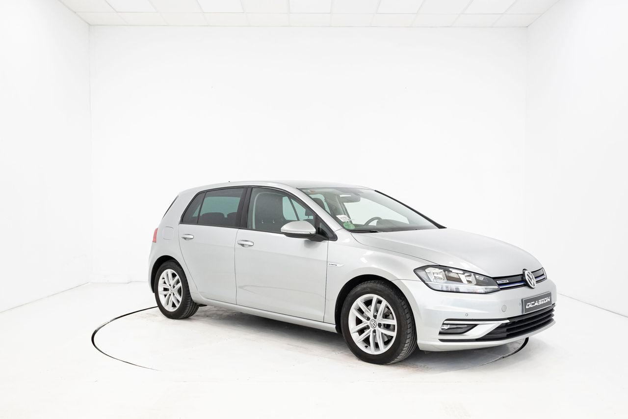 Foto Volkswagen Golf 52