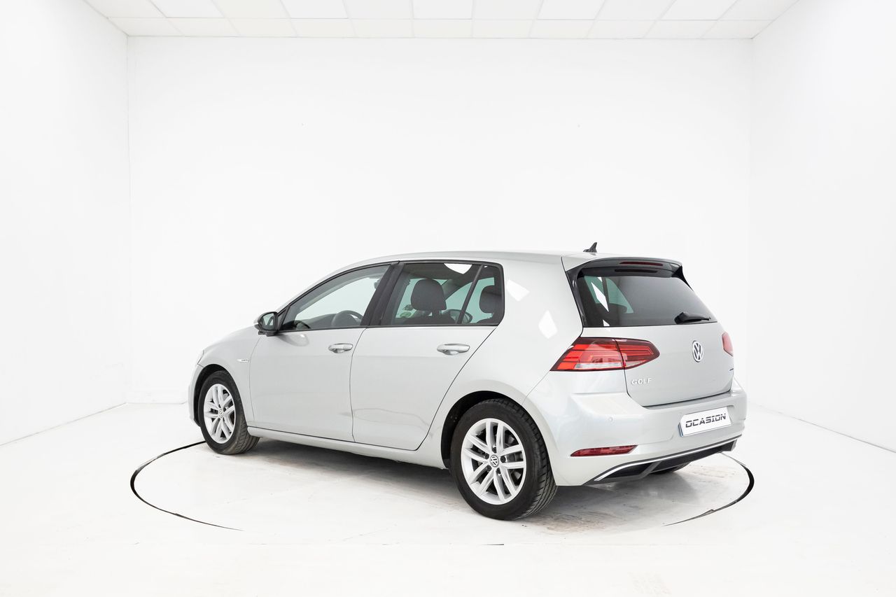 Foto Volkswagen Golf 53