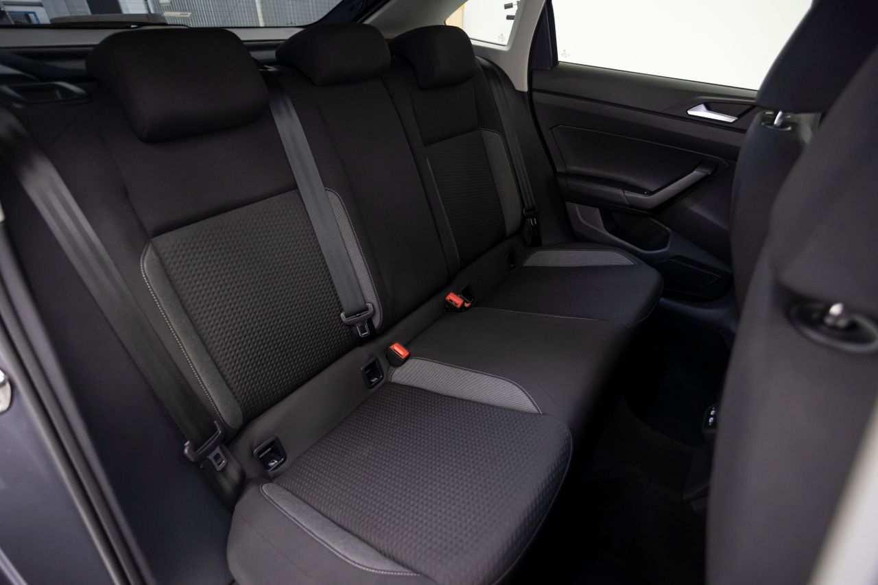 Foto Volkswagen Taigo 16